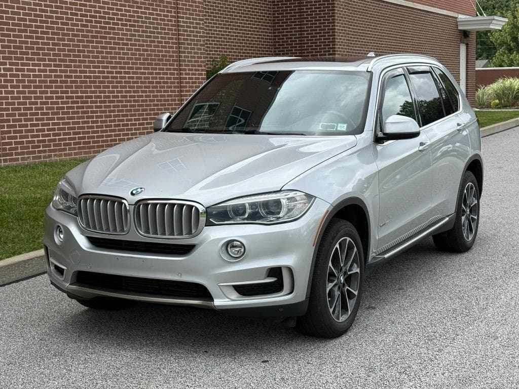 Photo 1 of 2017 BMW X5 xDrive35i
