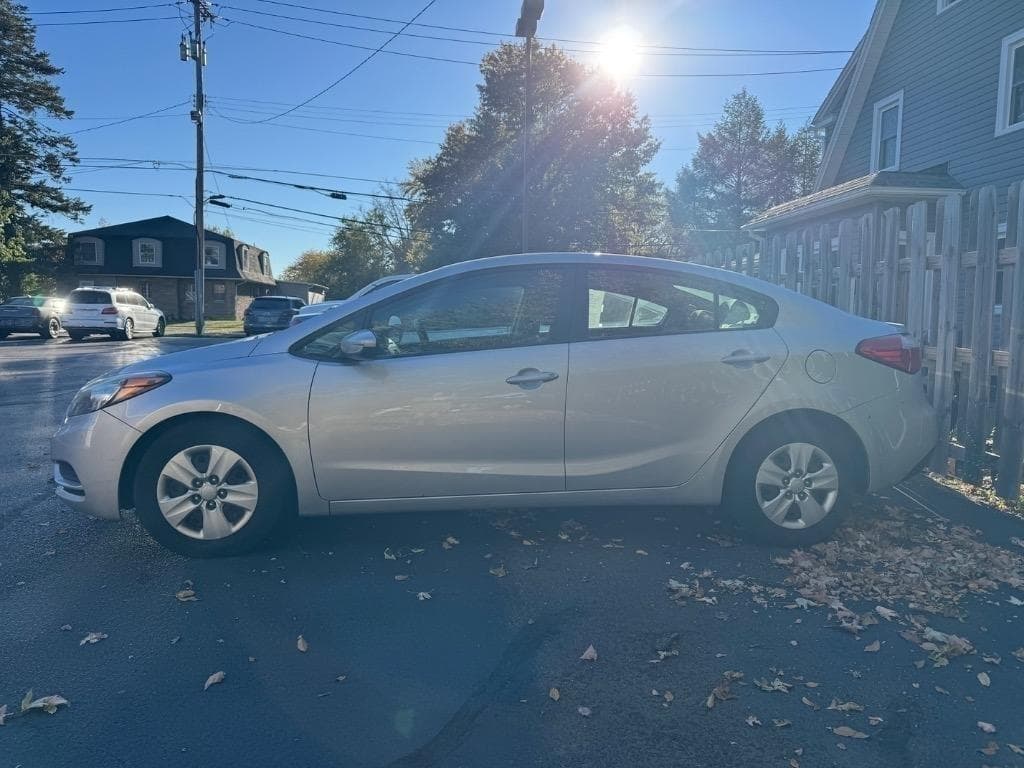 Photo 1 of 2016 Kia Forte LX